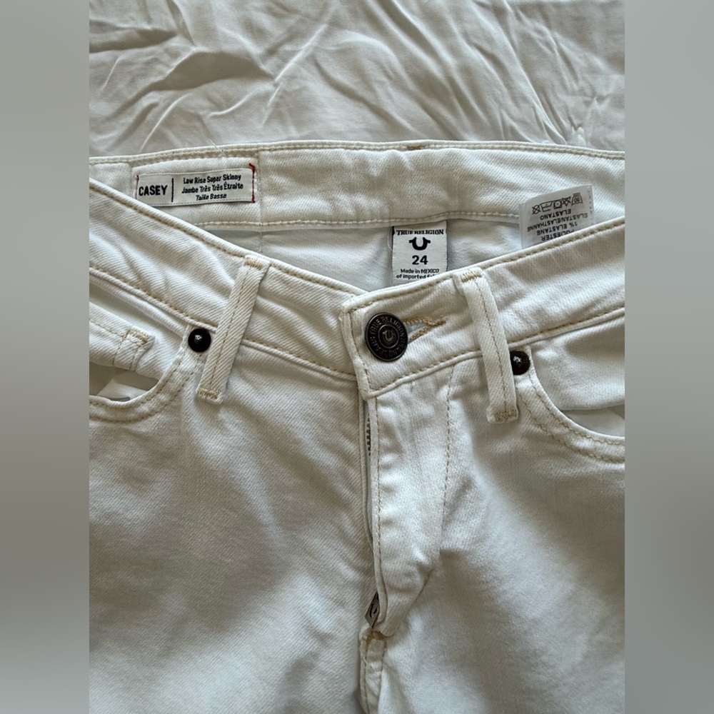 True Religion Women's low rise super Skinny Jeans